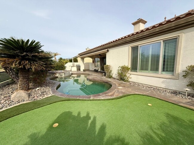 Building Photo - Home in the desirable Del Webb Community