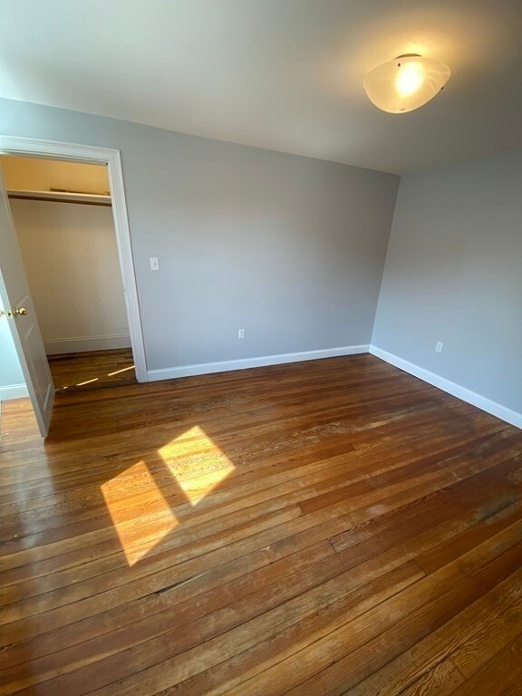 Building Photo - 3 Bellevue St