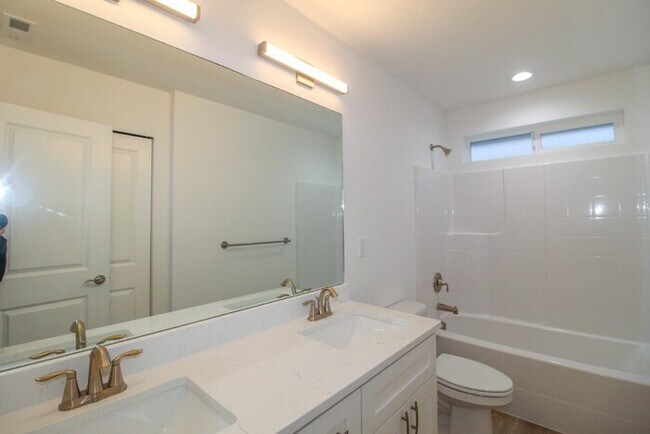 Building Photo - BRAND NEW HOME WITH ALL THE UPGRADES 4bed 2.5bath 2326sf 2 Car Garage