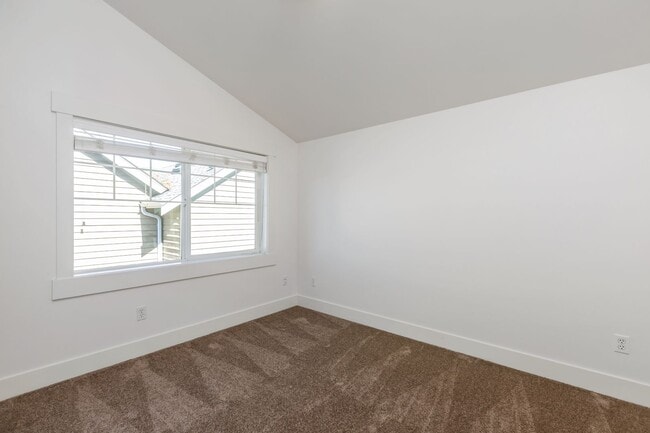 Building Photo - Charming 3 Bed Townhouse in Seattle