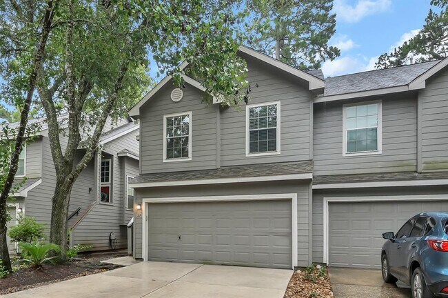 Building Photo - 27 S Villa Oaks Dr