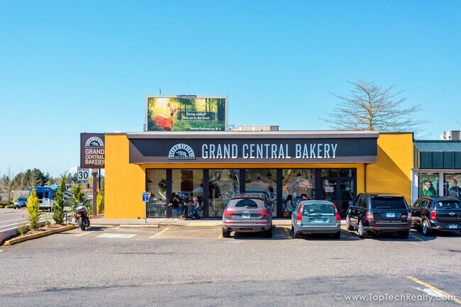 Building Photo - 675 NW 123rd Ave