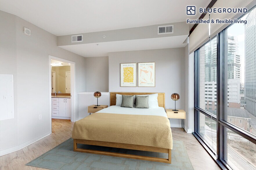 Building Photo - 555 President St