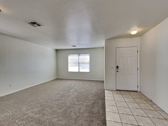 Building Photo - 2608 W Bloch Rd