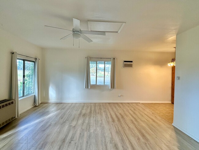 Building Photo - 6181 Wise Rd