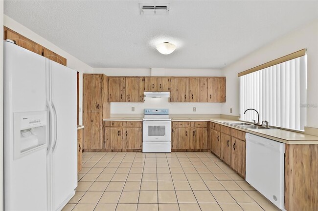 Building Photo - 1736 N Central Ave