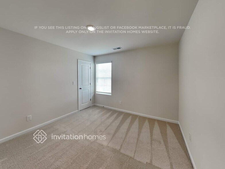 Building Photo - 5137 Spring Breeze Blvd