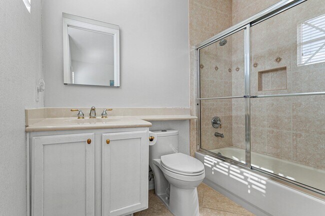 Building Photo - 6309 Graycliff Dr