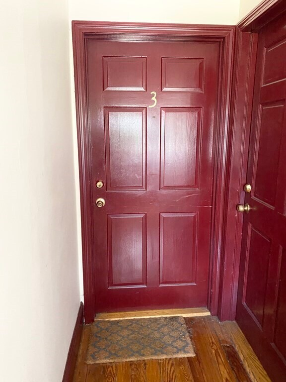 Building Photo - 135 Central St