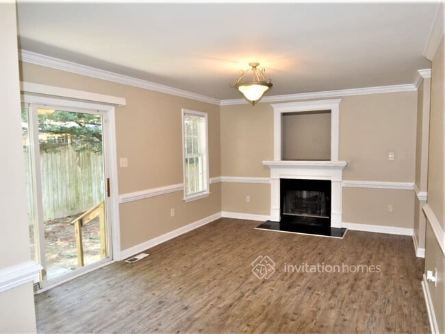 Building Photo - 4516 Archibald Way