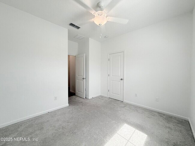Building Photo - 7560 Chervil St