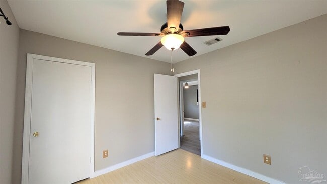 Building Photo - 8455 Lofton Dr