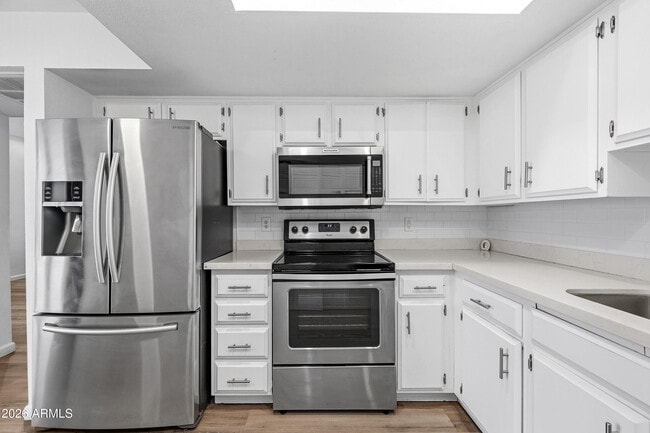 Building Photo - 6820 S Snyder Ln