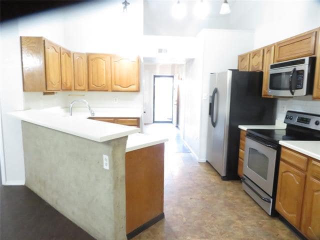 Building Photo - 433 Whitley St