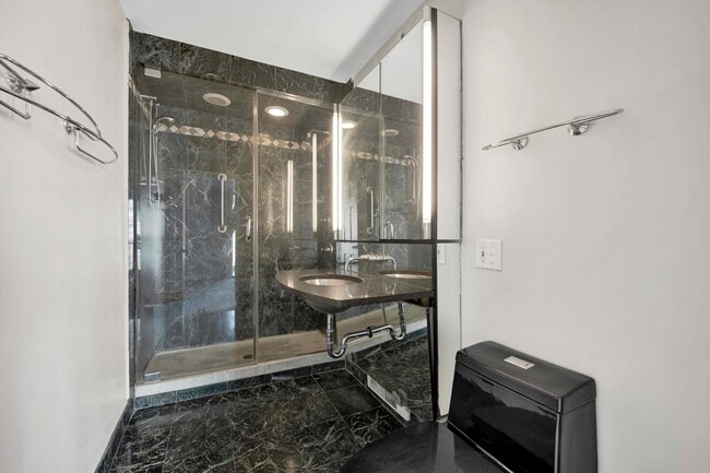 Building Photo - 1 E Schiller St