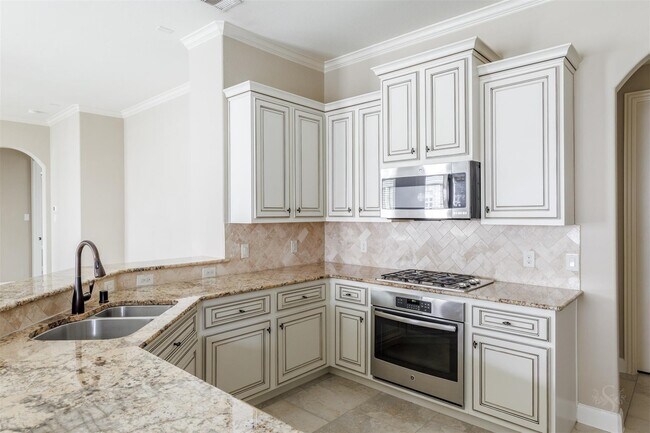 Building Photo - 4911 Augusta Pointe Ct