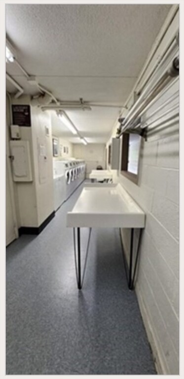 Building Photo - 200 Swanton St