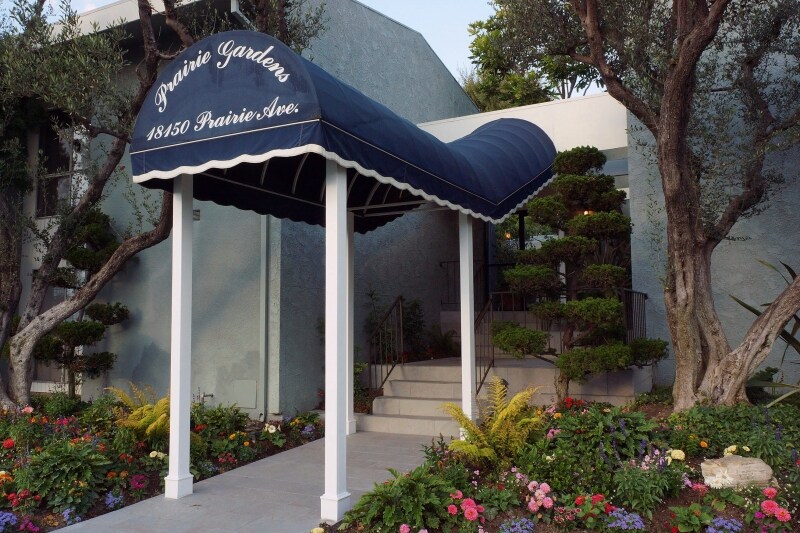 Prairie Gardens Apartments 18150 S Prairie Torrance CA 90504