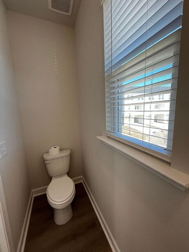 Building Photo - Beautiful Brand-New Home Wescott Plantation~