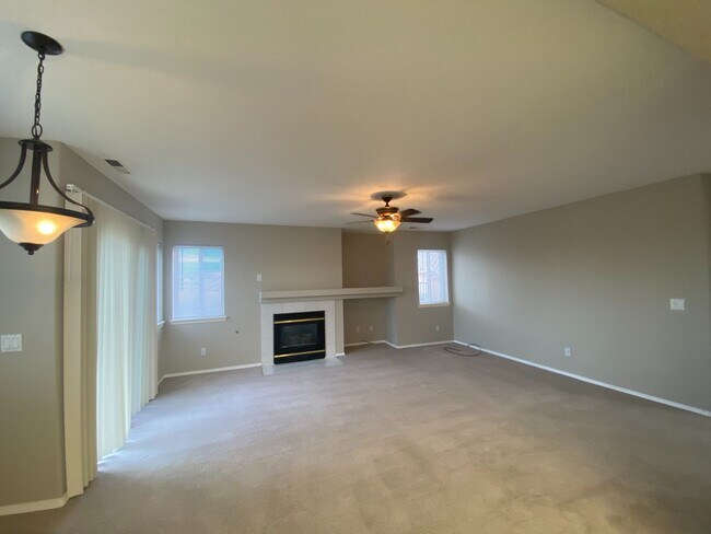 Building Photo - 8608 W Payette Ct