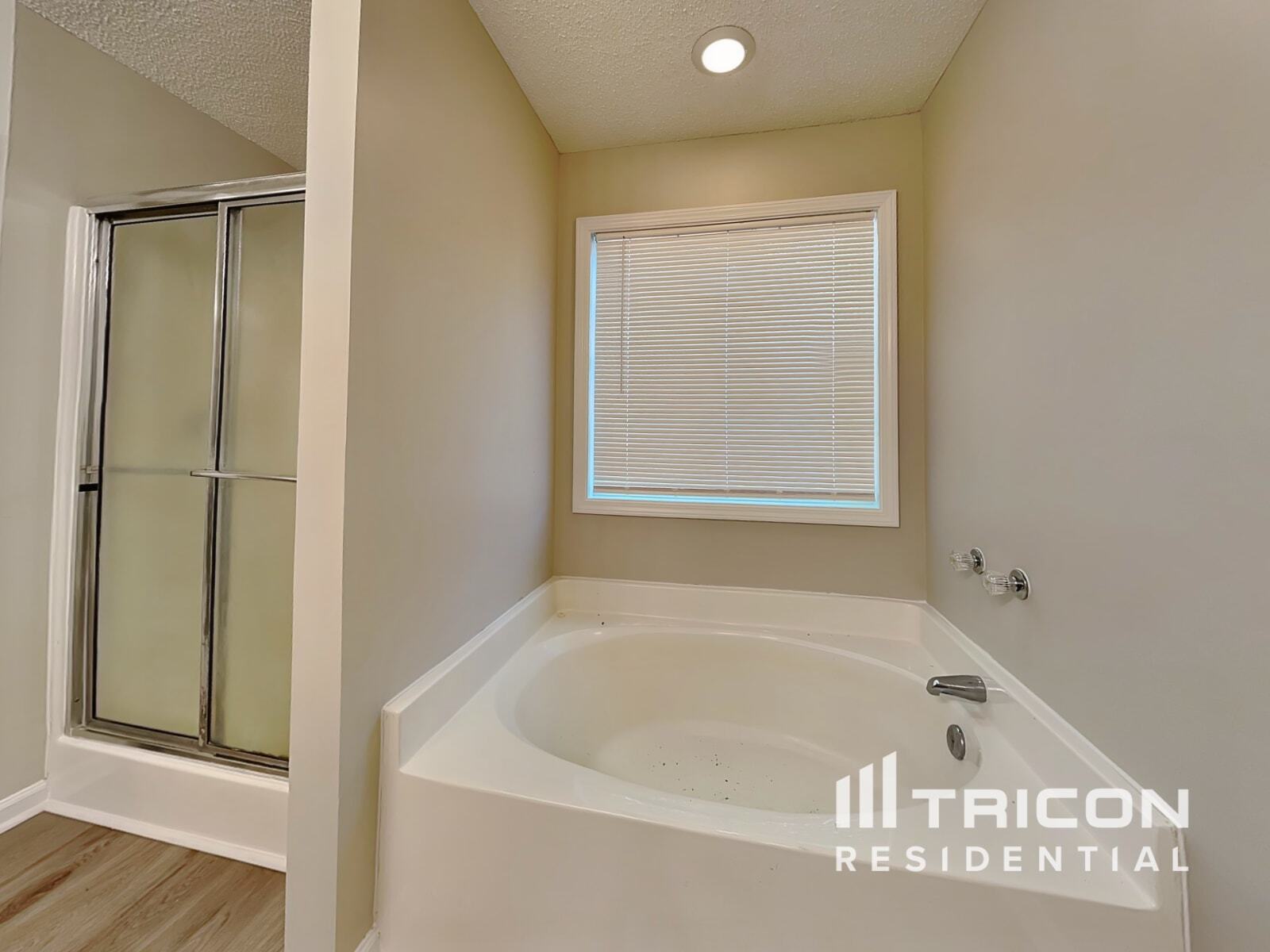 Building Photo - 294 3rd Ave