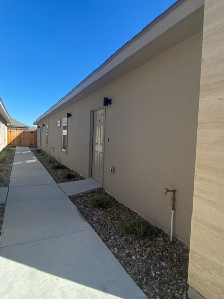 Building Photo - 3412 Duke Ave
