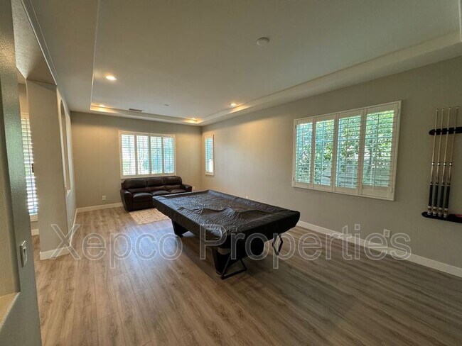 Building Photo - 137 Traviso Dr