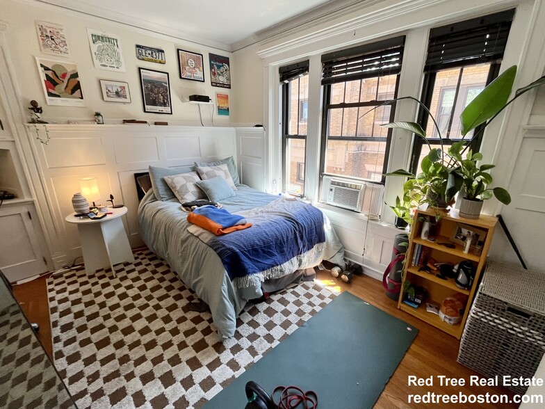 Apt 17 - 458 Park Dr
