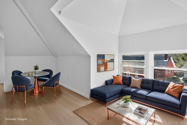 Building Photo - 2016 Old Rte 17