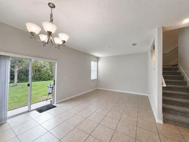 Building Photo - 11155 Savannah Landing Cir
