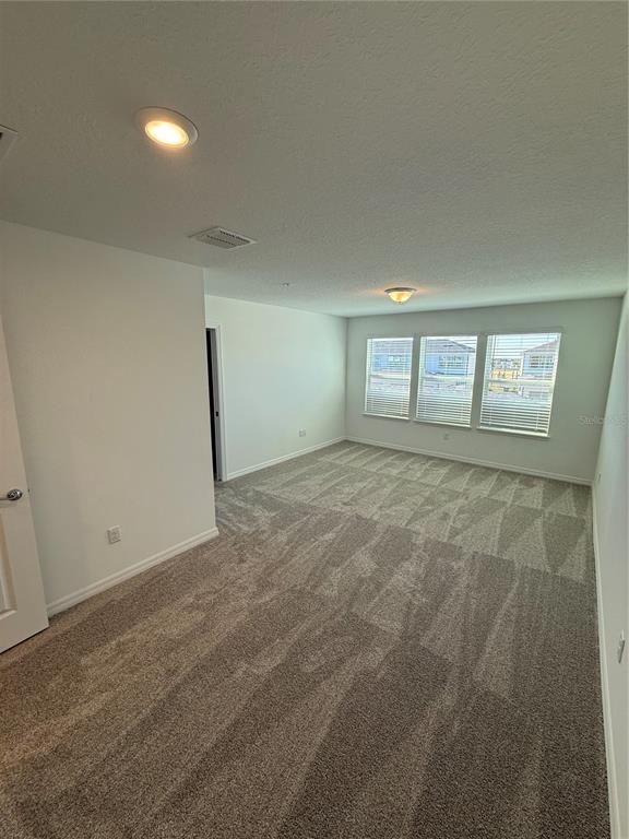 Building Photo - 4616 ORCHARD VIEW Aly