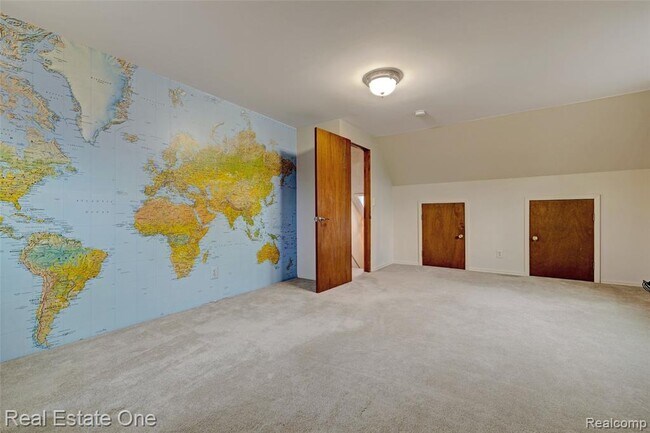 Building Photo - 5307 Metamora Rd