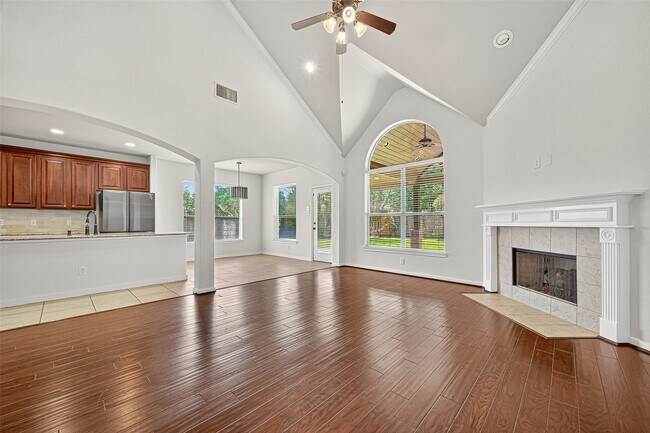Building Photo - 15 Hadlock Pl