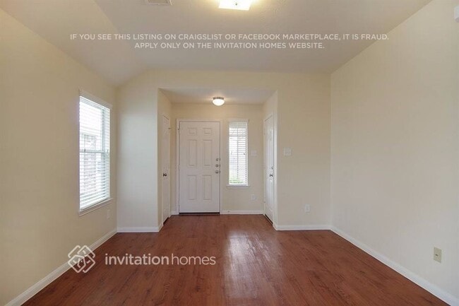 Building Photo - 18743 N Lyford Dr