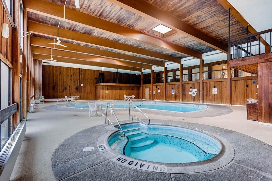 Building Photo - 450 Ford Rd