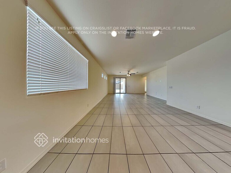 Building Photo - 5709 W Atlantis Ave