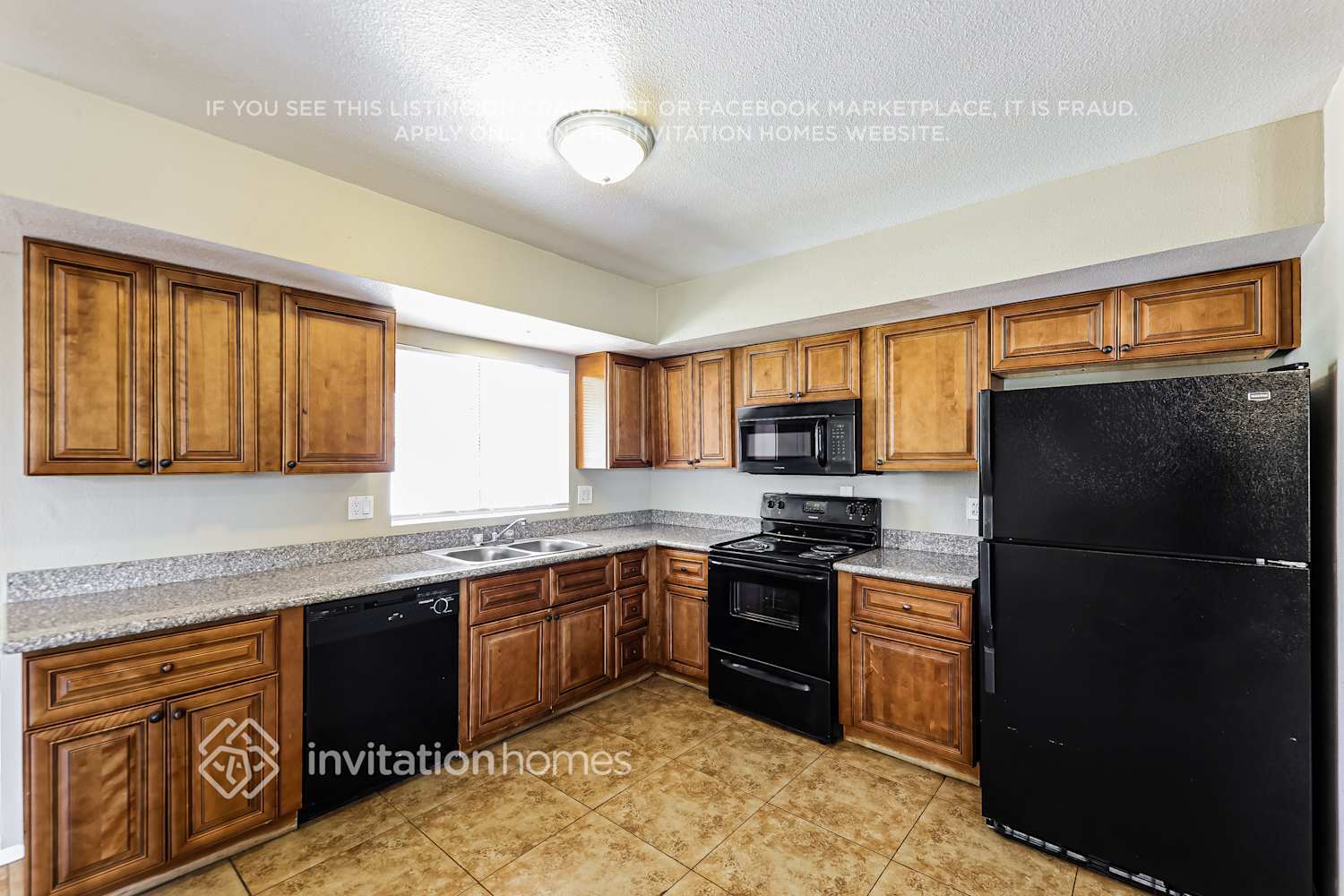 Building Photo - 6116 W Evans Dr