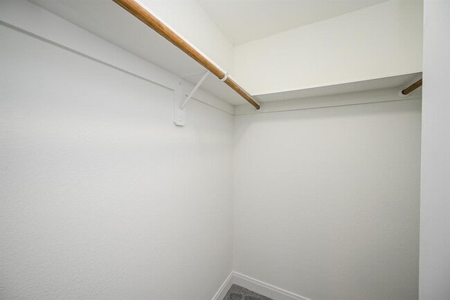 Building Photo - 4710 Hershe St