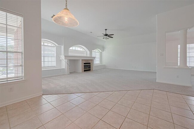 Building Photo - 3118 Emory Oak Ln
