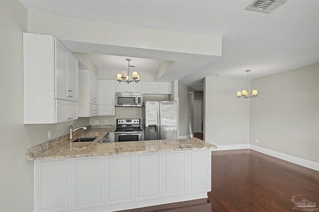 Building Photo - 42 Baybridge Dr