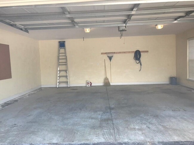 Building Photo - 8512 Berrington Ct