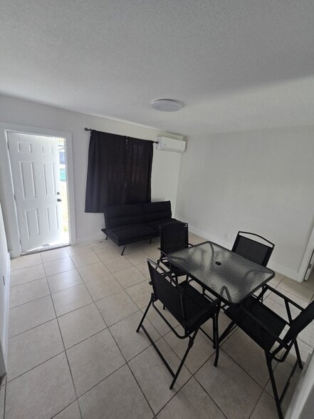 Building Photo - 26633 SW 138th Ct