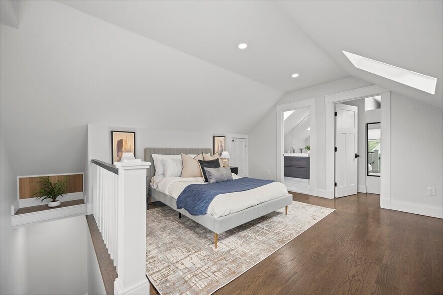 Building Photo - 62 Governor Winthrop Rd