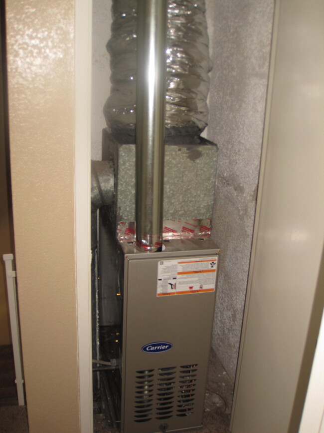 NEW CARRIER FURNACE - 10071 San Juan Ct