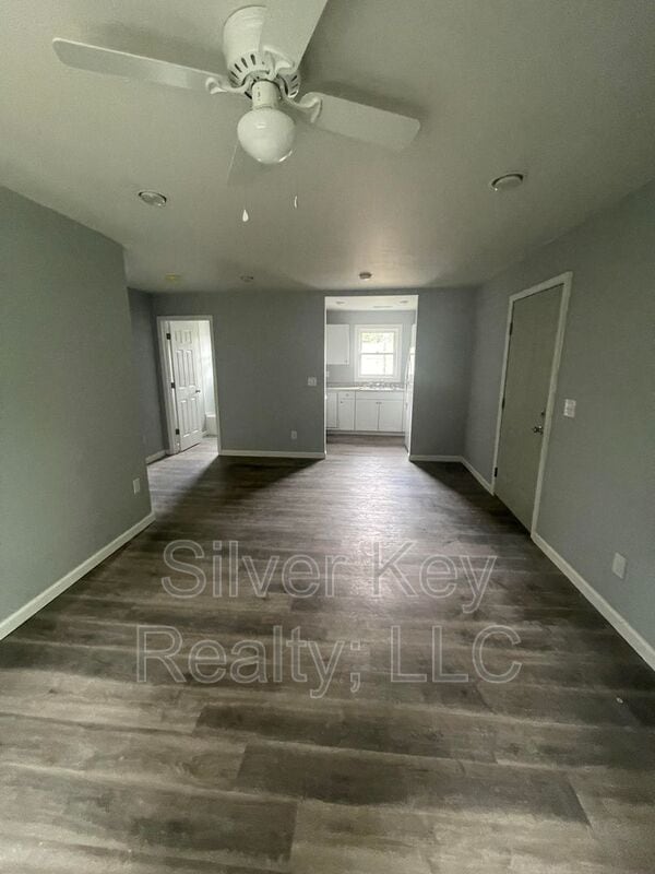Building Photo - 804 Ingleside Ave