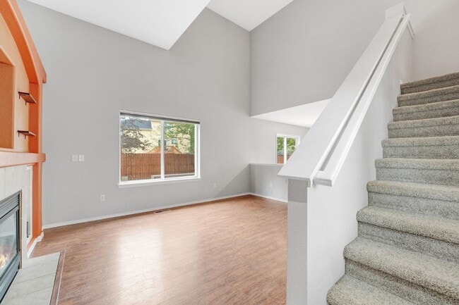 Building Photo - 6510 Stagecoach Ave