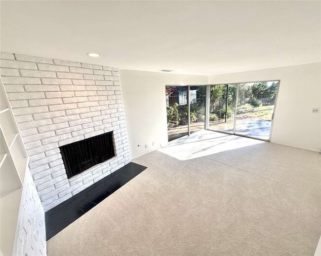 Building Photo - 490 Starlight Crest Dr