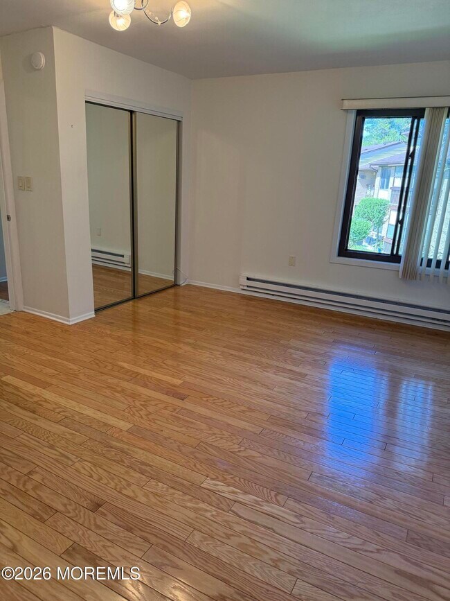 Building Photo - 14 Pine Cluster Cir