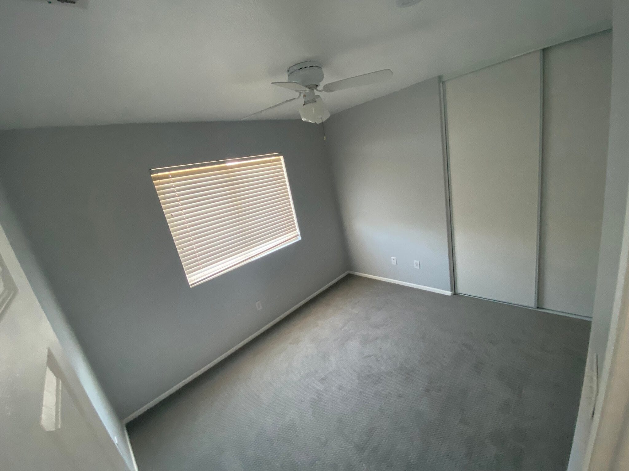 Building Photo - 15221 Hallmark Ln