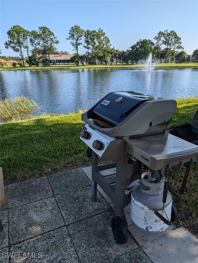 Building Photo - 16100 Bay Pointe Blvd